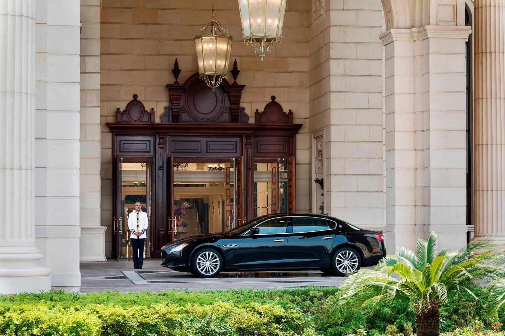 เดอะ ริตซ์-คาร์ลตัน เจดดาห์ Hotel ภายนอก รูปภาพ The main entrance of the hotel