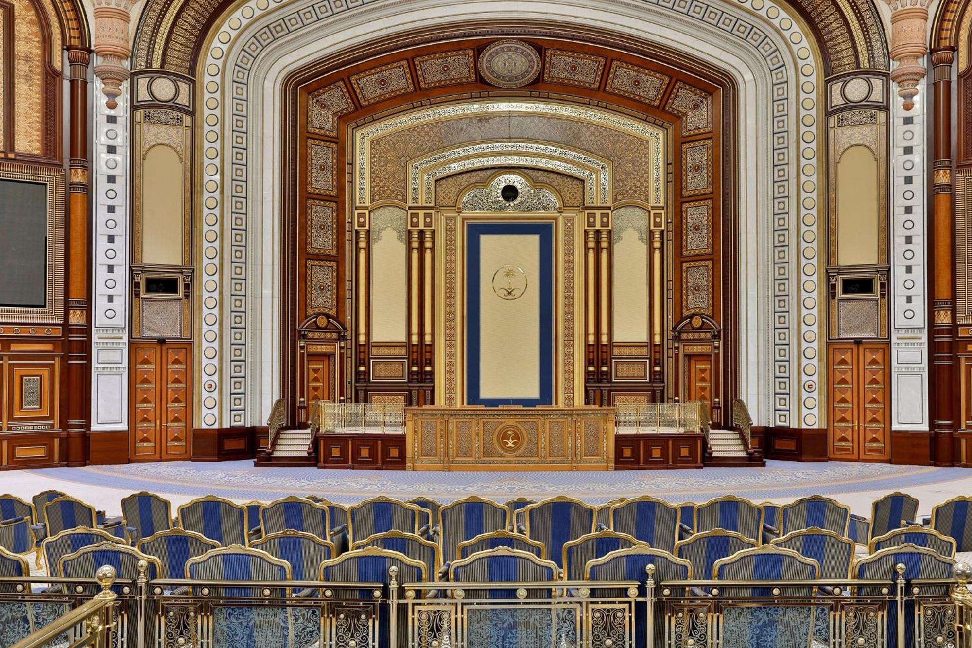 เดอะ ริตซ์-คาร์ลตัน เจดดาห์ Hotel ภายนอก รูปภาพ The stage of the National Assembly